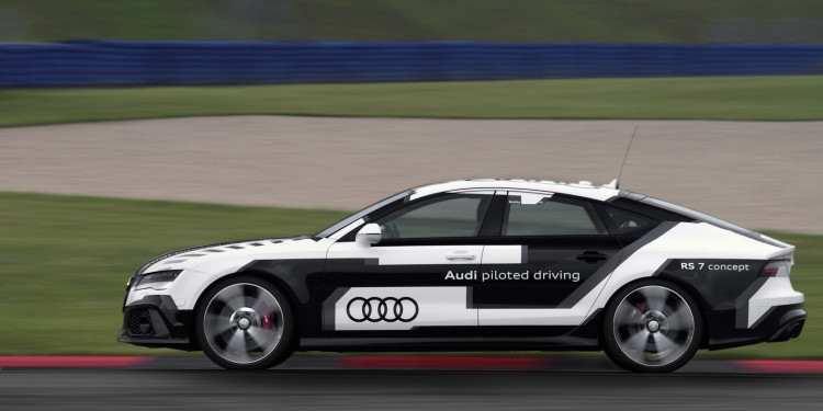 O Audi RS7 já anda "sozinho" em Hockenheim 26