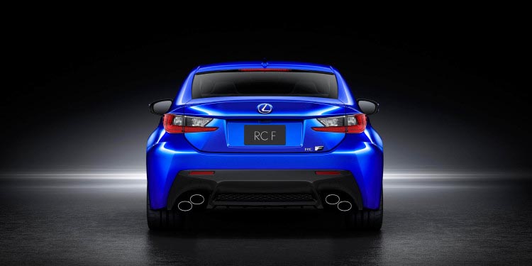 Lexus RC F: O pequeno LFA 32