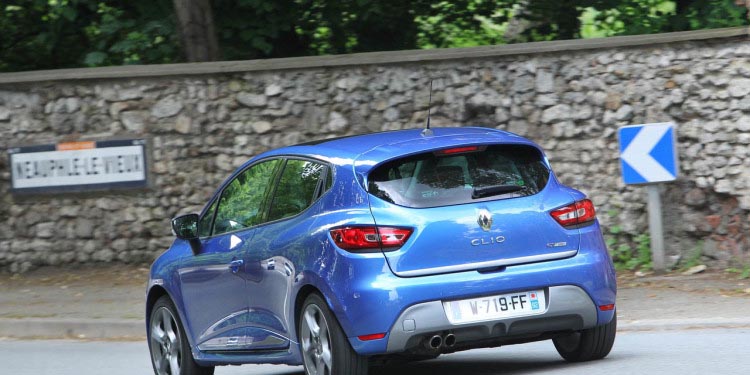 Renault Clio GT 120 EDC: Desportivo q.b 22