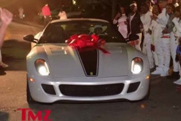 Filha de Lil Wayne recebe Ferrari 599 GTO ao completar o 16º aniversário. 13