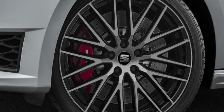 Seat Leon Cupra ST com 280cv! 22