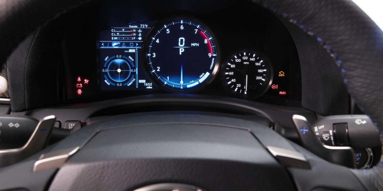 Lexus GS-F revelado, com 467cv!!! 13