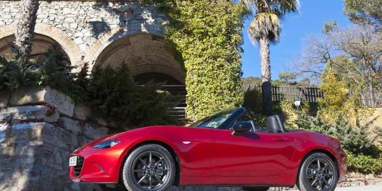 Especificações do Mazda MX-5 reveladas! 21