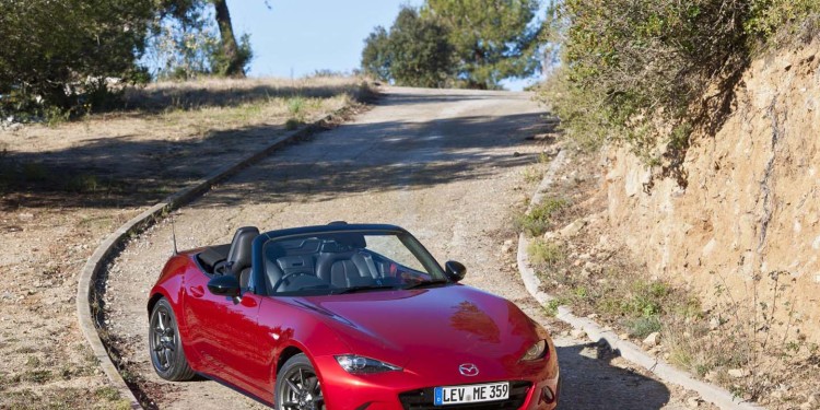Especificações do Mazda MX-5 reveladas! 23
