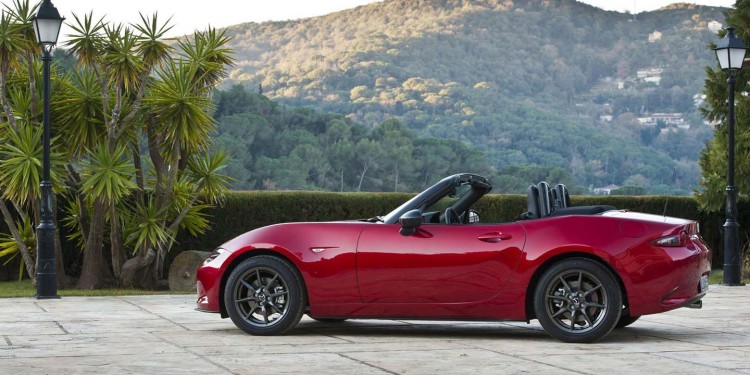 Especificações do Mazda MX-5 reveladas! 24