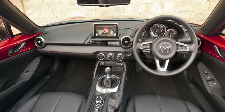 Especificações do Mazda MX-5 reveladas! 15