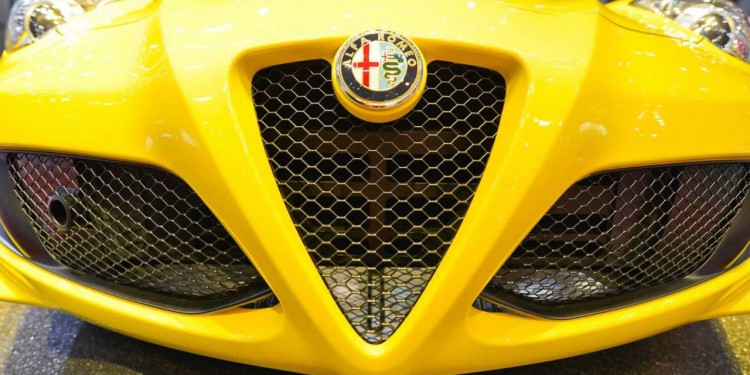 Alfa Romeo 4C: de cabelos ao vento em Genebra. 28