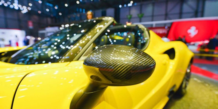 Alfa Romeo 4C: de cabelos ao vento em Genebra. 27