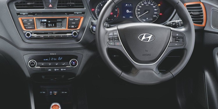 Hyundai i20 Active: Radical q.b. 38