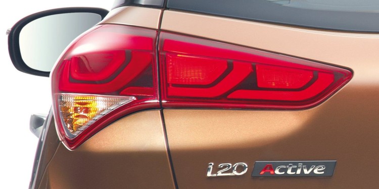 Hyundai i20 Active: Radical q.b. 35