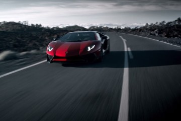 Lamborghini Aventador LP750-4: Video promocional aparece online! 27