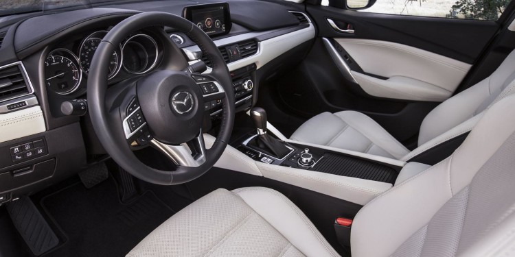 Mazda 6: mostra a nova cara em Genebra. 18