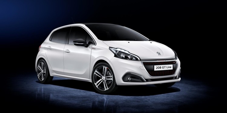 Peugeot 208 sofre alterações. 15