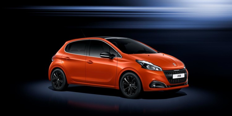 Peugeot 208 sofre alterações. 24