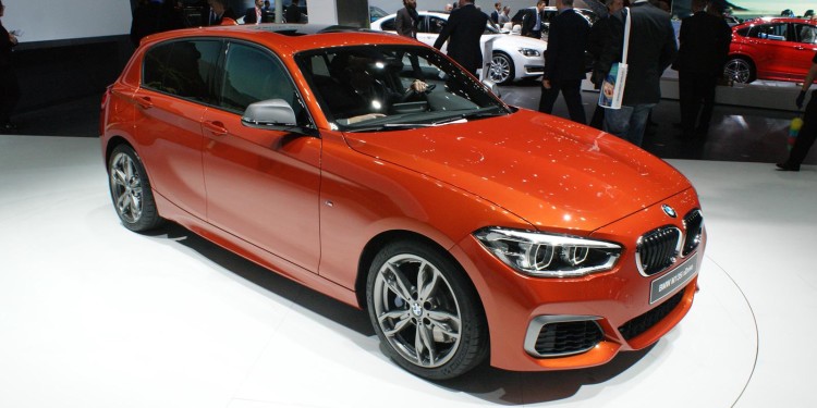 BMW Série 1 aparece em Genebra de "cara lavada". 22