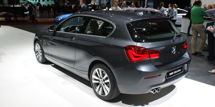 BMW Série 1 aparece em Genebra de "cara lavada". 20