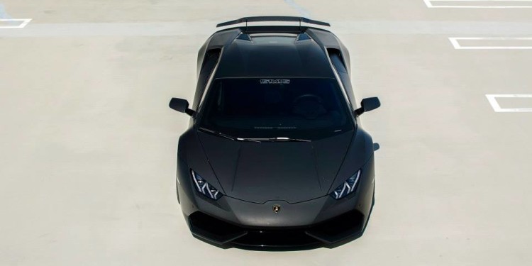 Lamborghini Huracan GMG: 635cv em preto "matte". 25