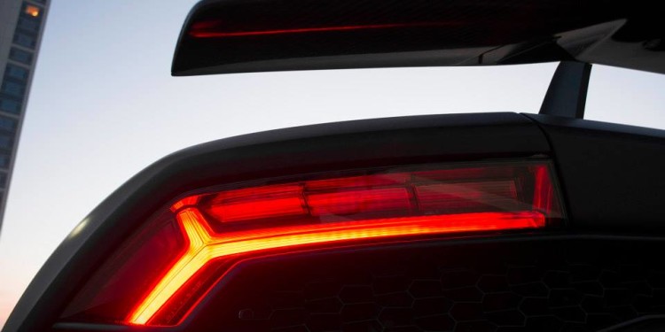 Lamborghini Huracan GMG: 635cv em preto "matte". 43