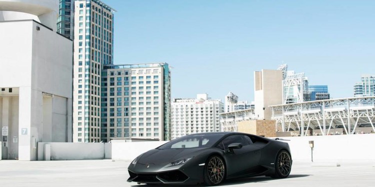 Lamborghini Huracan GMG: 635cv em preto "matte". 17