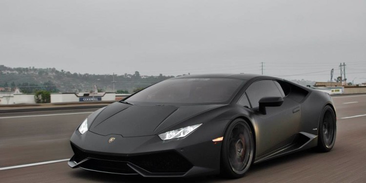 Lamborghini Huracan GMG: 635cv em preto "matte". 14