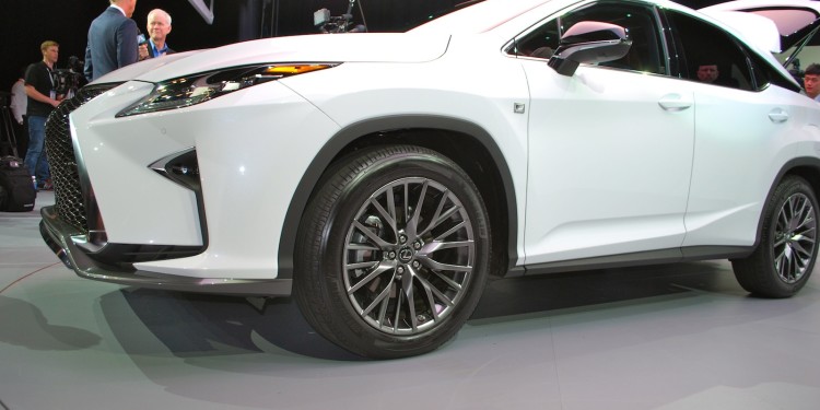 Lexus RX impressiona Nova Iorque. 35