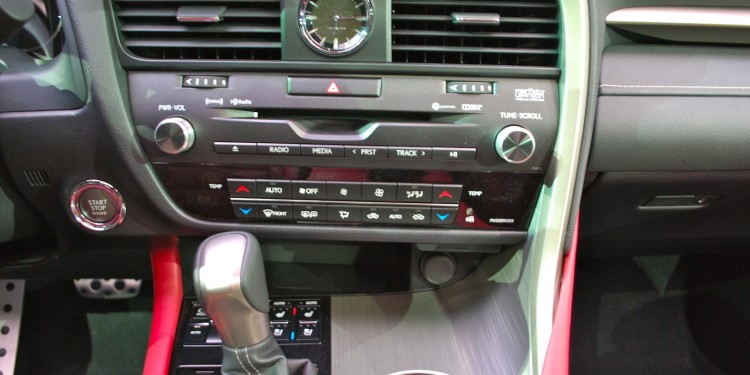 Lexus RX impressiona Nova Iorque. 27