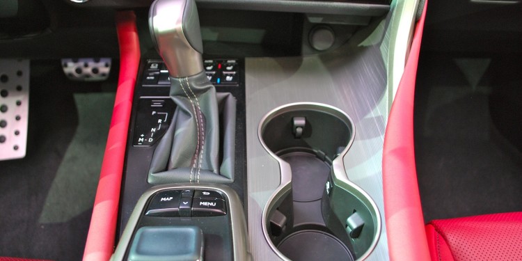 Lexus RX impressiona Nova Iorque. 24