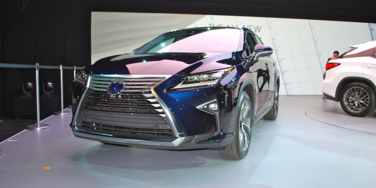 Lexus RX impressiona Nova Iorque. 18