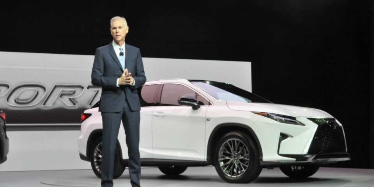 Lexus RX impressiona Nova Iorque. 16