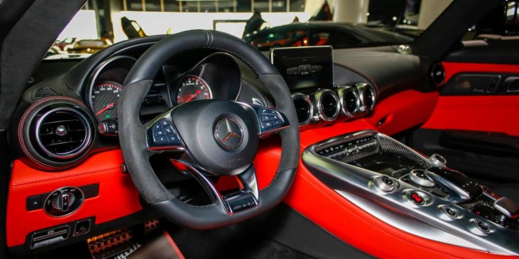 Já viram como fica o Mercedes AMG GT em Azul?? 27