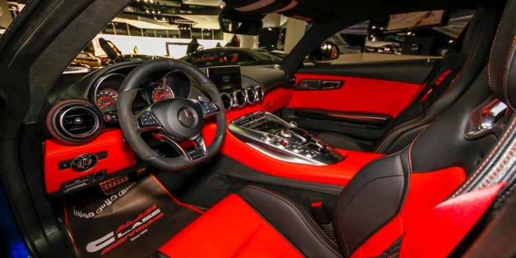 Já viram como fica o Mercedes AMG GT em Azul?? 22