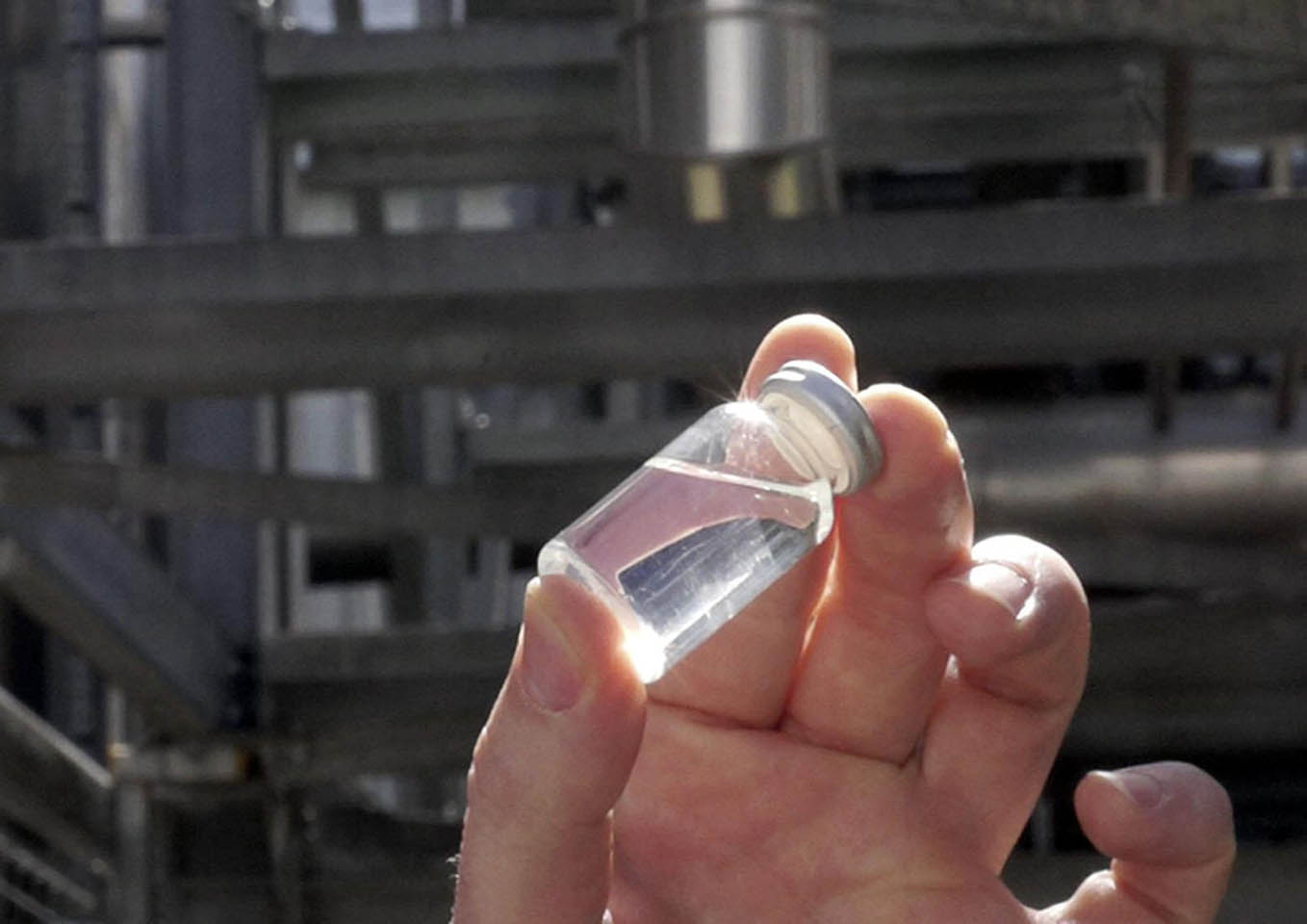 11725590761799076597