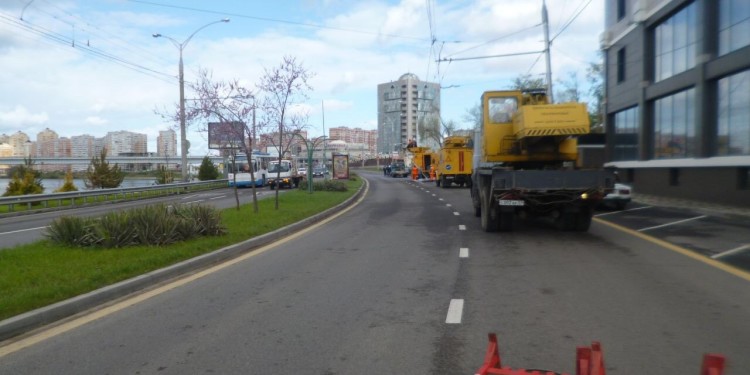 Jogador de Futebol Russo bate com Nissan GT-R a 170km/h! 17