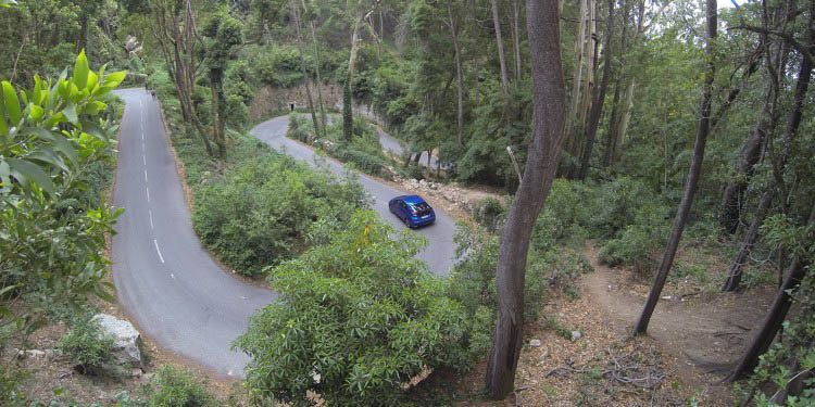 Testámos o Electrizante Honda Civic 1.6 i-Dtec Sport! 51