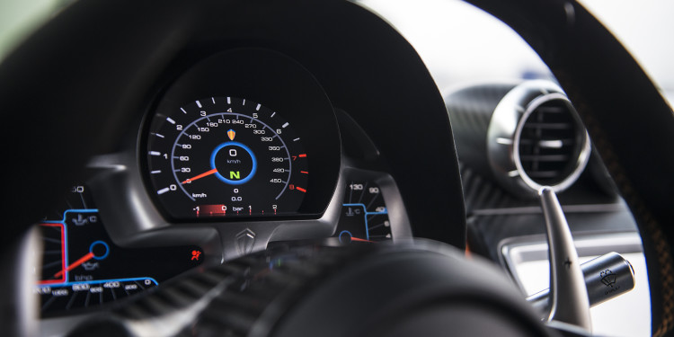 Koenigsegg One:1 uma volta a Suzuka a fundo! 21