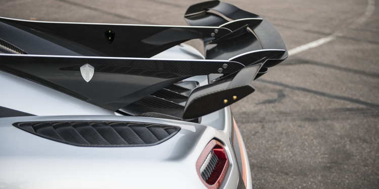 Koenigsegg One:1 uma volta a Suzuka a fundo! 23