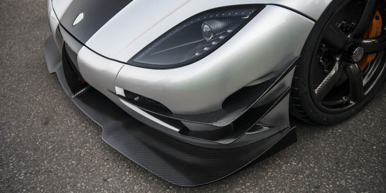 Koenigsegg One:1 uma volta a Suzuka a fundo! 24