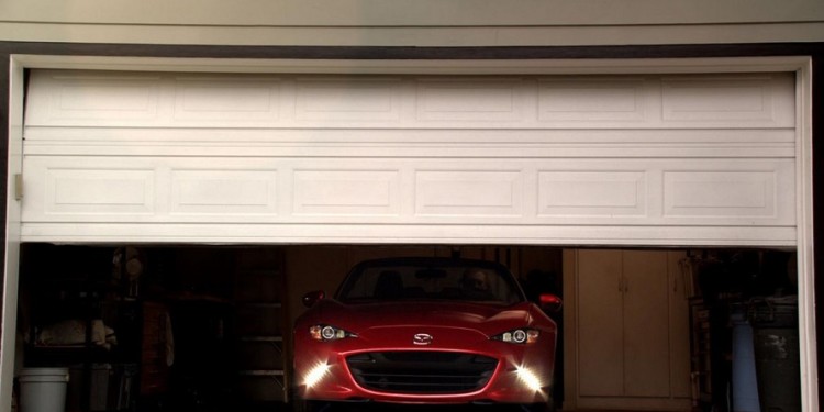 Mazda lança campanha "Driving Matters". 14