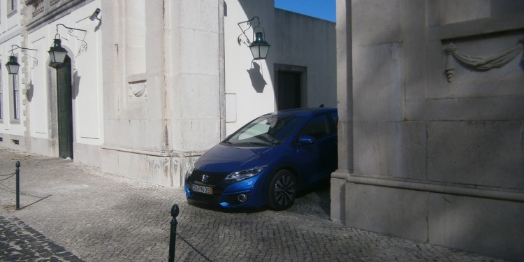 Testámos o Electrizante Honda Civic 1.6 i-Dtec Sport! 33