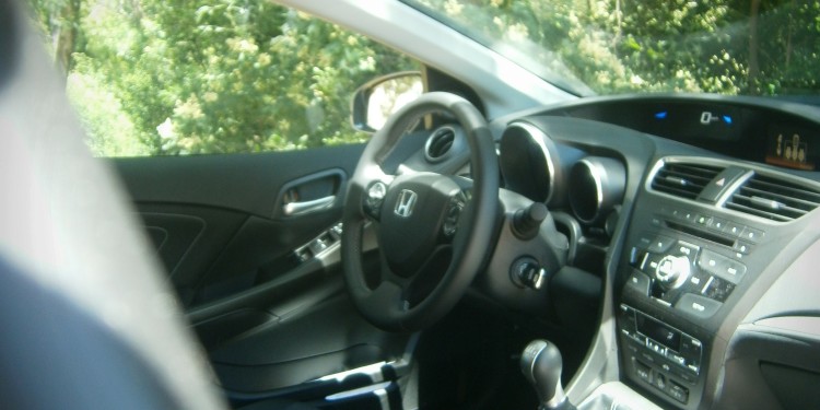 Testámos o Electrizante Honda Civic 1.6 i-Dtec Sport! 21