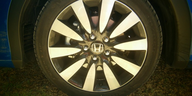 Testámos o Electrizante Honda Civic 1.6 i-Dtec Sport! 17