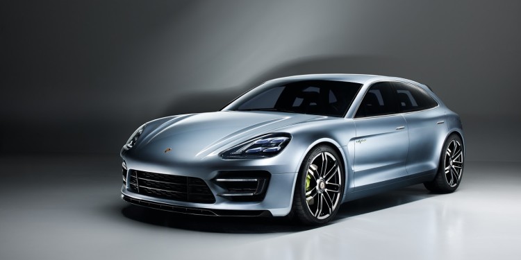Porsche aposta num rival para o Tesla Model S. 22
