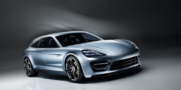 Porsche aposta num rival para o Tesla Model S. 20