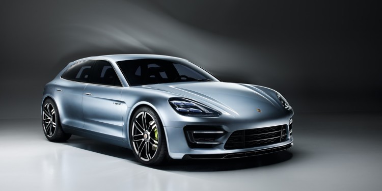 Porsche aposta num rival para o Tesla Model S. 19