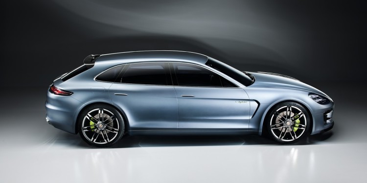 Porsche aposta num rival para o Tesla Model S. 18