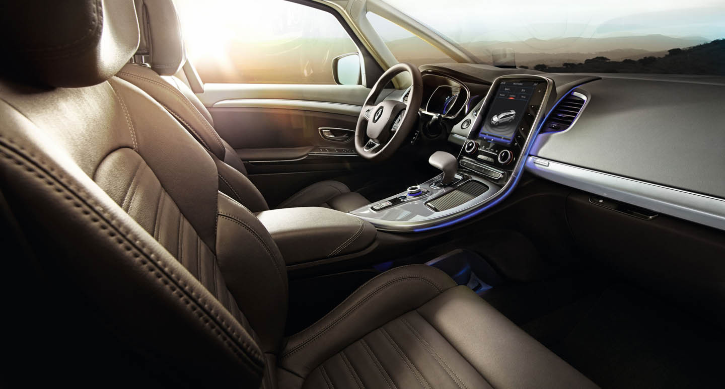 Renault-Espace_interior_1