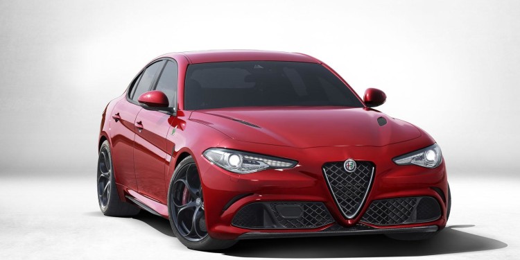 Alfa Romeo Giulia: O regresso da Alfa Romeo! 13