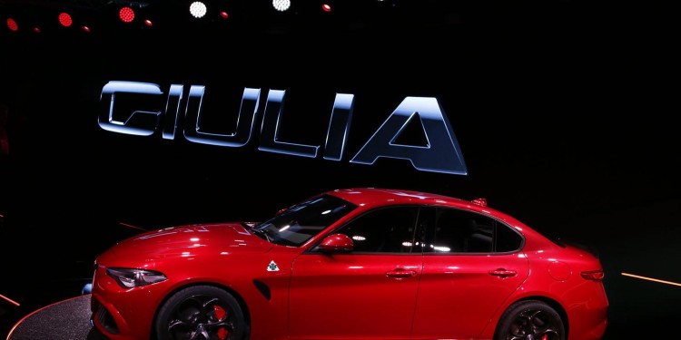 Alfa Romeo Giulia: O regresso da Alfa Romeo! 21
