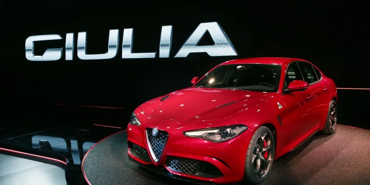 Alfa Romeo Giulia: O regresso da Alfa Romeo! 19