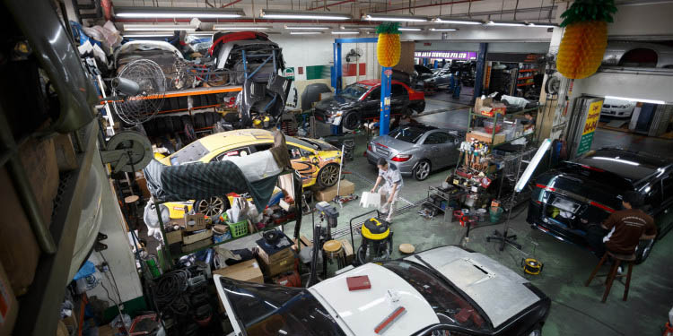 Singapura: A noite e os automóveis. 51